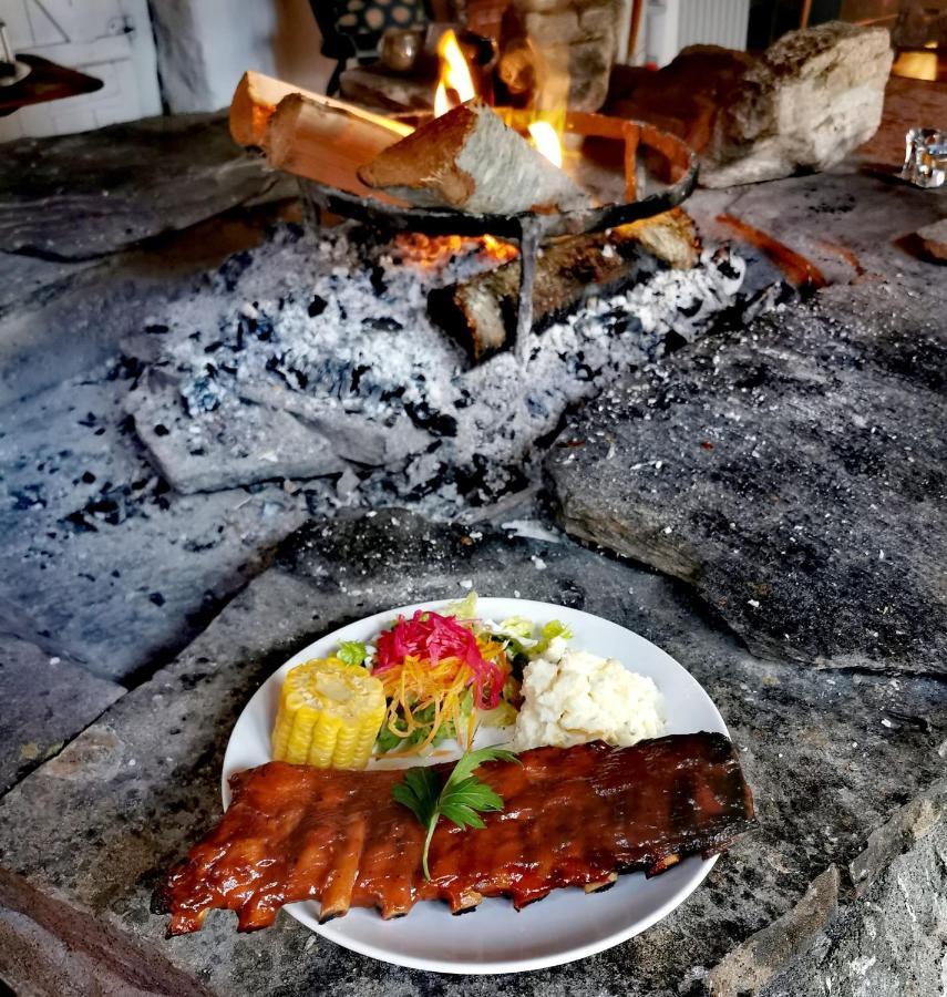 Surnadal Camping Brekkoya Skei  ภายนอก รูปภาพ